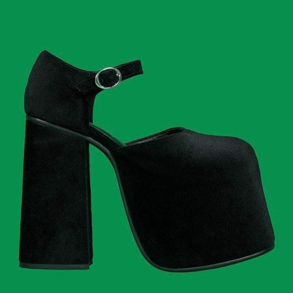 UNIF New Shoes - Picture 2 of 2